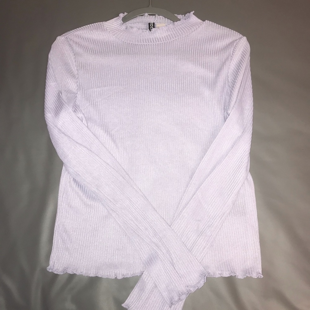 Cute lavender long sleeved shirt